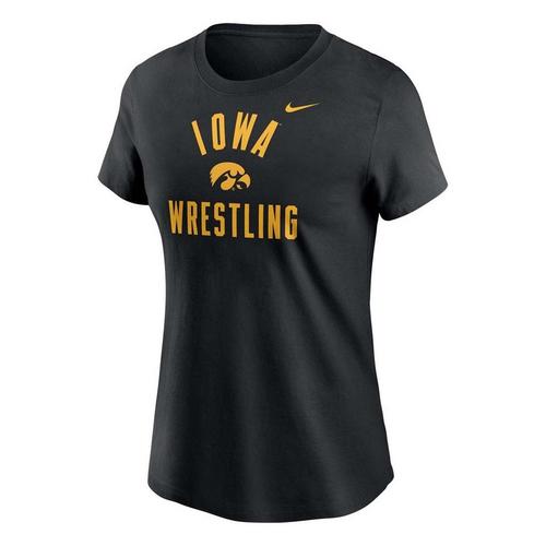 Nike Women's Iowa Hawkeyes Momentum T-Shirt - Primary Image