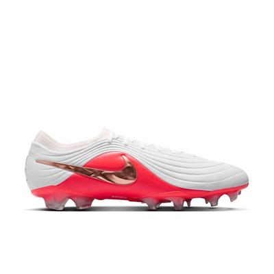 Nike Tiempo Maestro Elite FG Molded Soccer Cleats