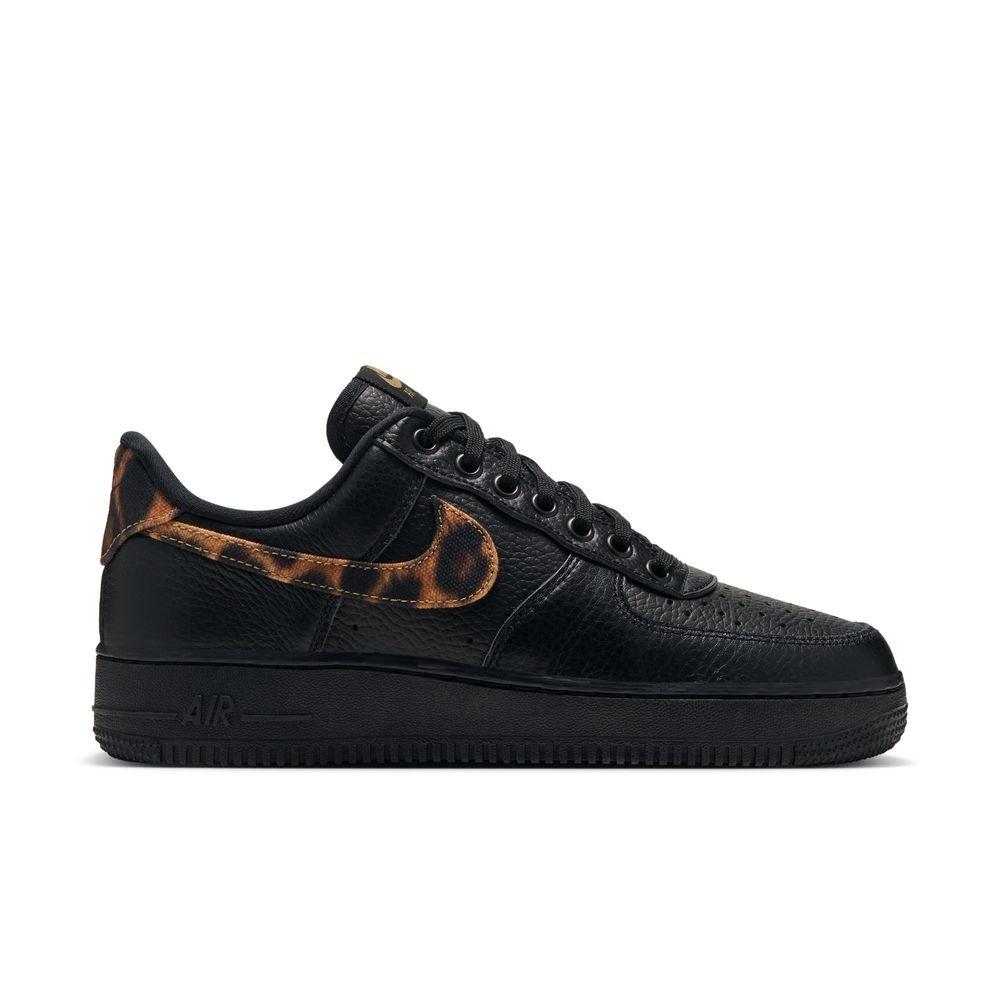 Women's Nike Air Force 1 '07 Sneakers