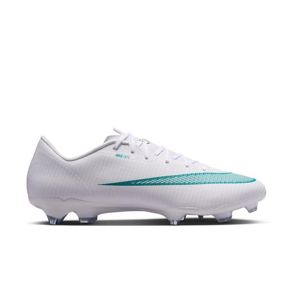 Nike Mercurial Vapor 17 Academy FG Molded Soccer Cleats