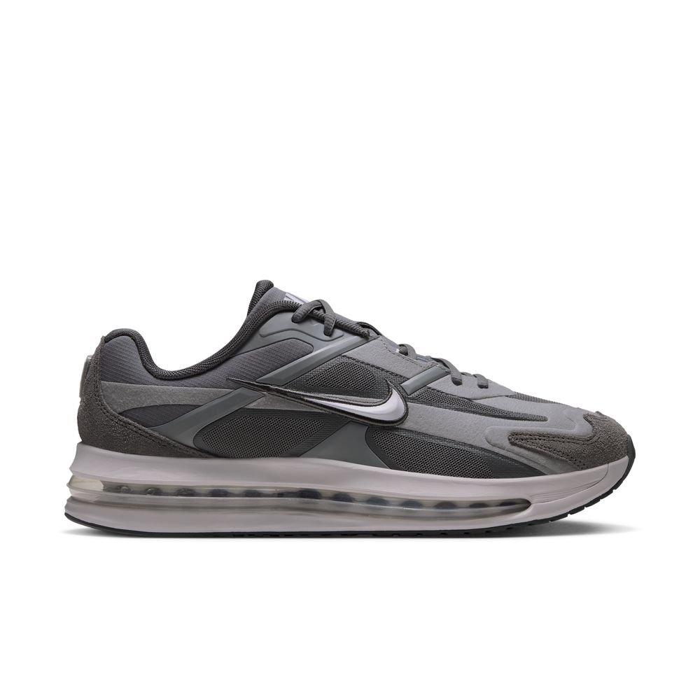 Men's Nike Air Max Metro Sneakers