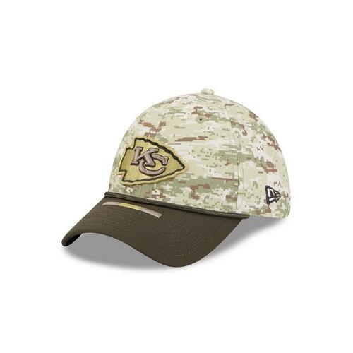 New Era Kansas City Chiefs 2025 Salute To Service 39Thirty Stretch Fit Hat - Primary Image