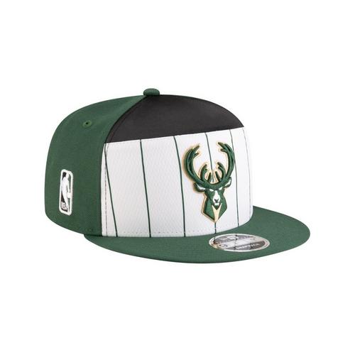 New Era Milwaukee Bucks Tip Off 9Fifty Snapback Hat - Primary Image