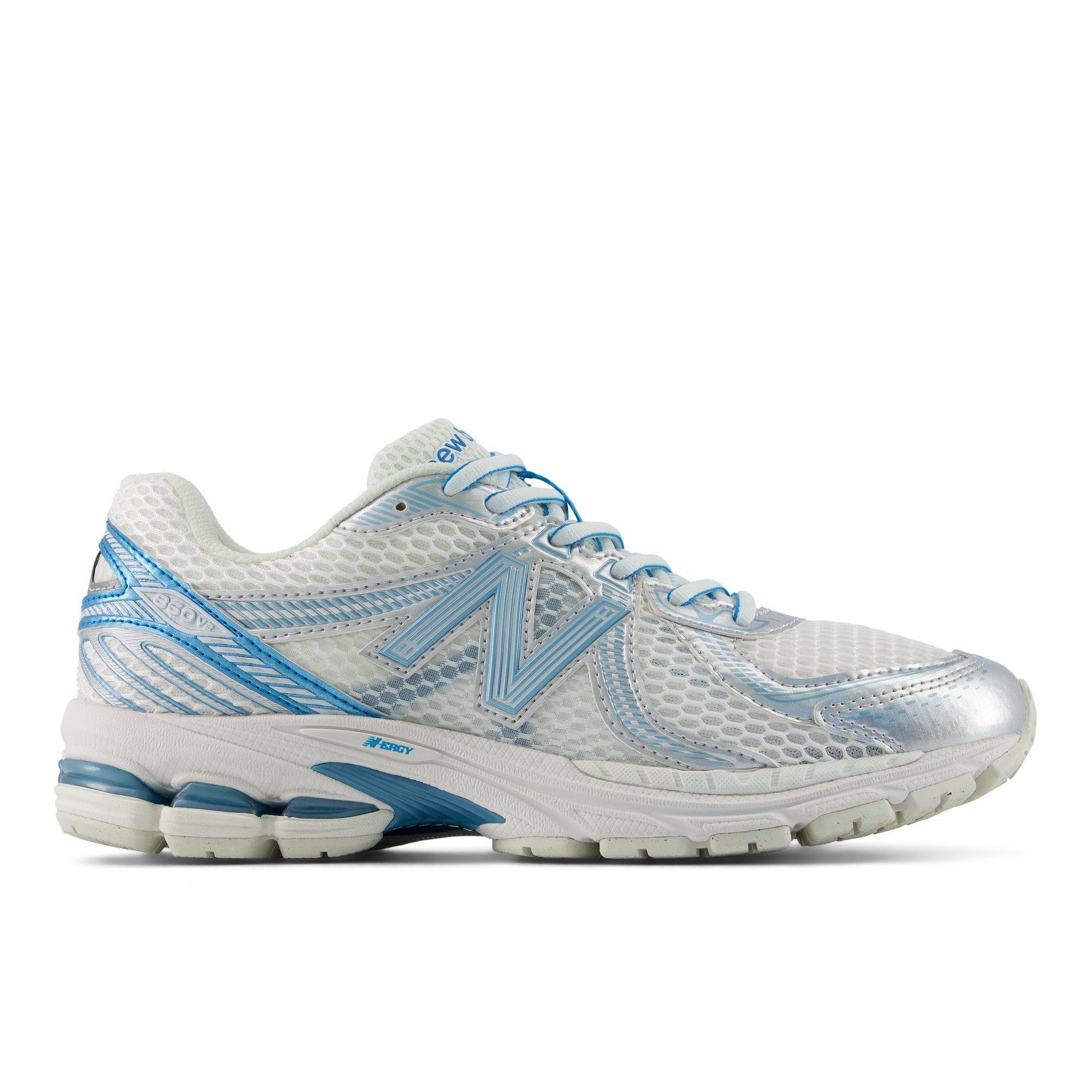 New Balance 860v2 Sneakers | SCHEELS.com