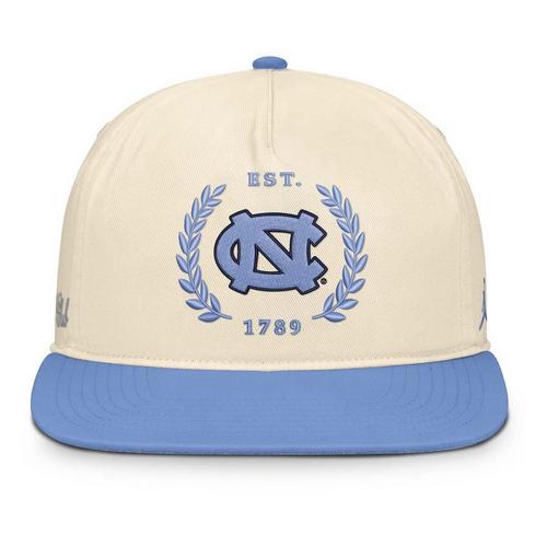 Nike North Carolina Tar Heels Pro CC Snapback Hat - Primary Image