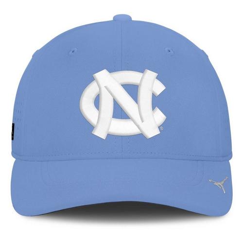 Nike North Carolina Tar Heels Aero Swooshflex Flexfit Hat - Primary Image