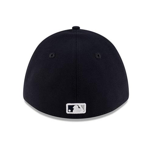 New Era New York Yankees 39THIRTY M-Crown Player Fitted Hat - Primary Image