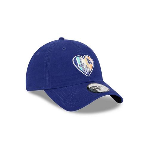 New Era Women's Los Angeles Dodgers Casual Classic Heart Spring Training Adjustable Hat - Primary Image