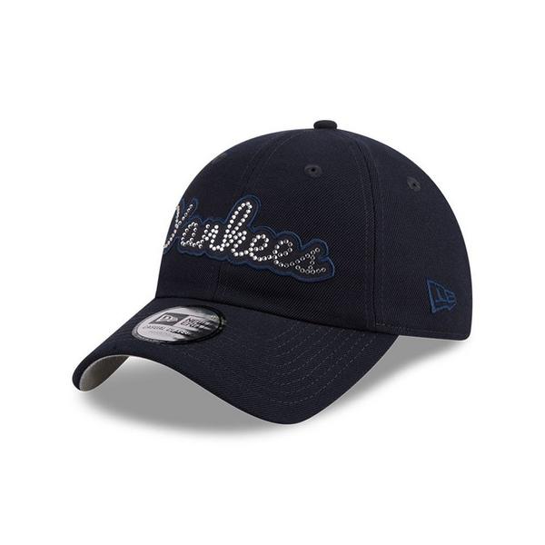 New Era Women's New York Yankees Rhinestone Adjustable Hat