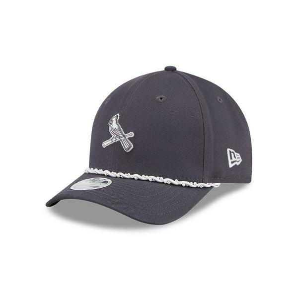 New Era Women's St. Louis Cardinals Pearl Rope 9FORTY M-Crown Adjustable Hat