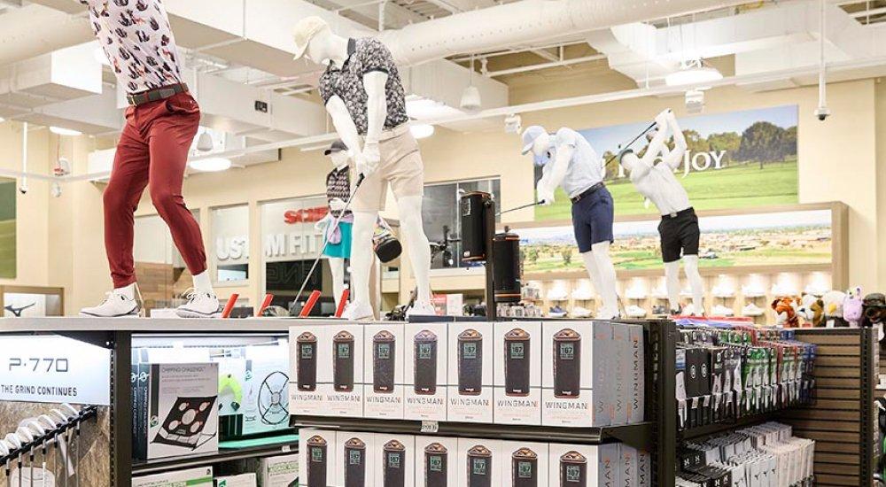 golf display at a SCHEELS store location