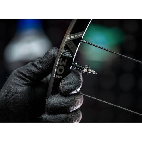 Muc-Off V2 Tubeless 44mm Valve Kit - Primary Image