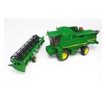 Bruder Toys John Deere T670i Combine Harvester - Thumbnail 4 of 7