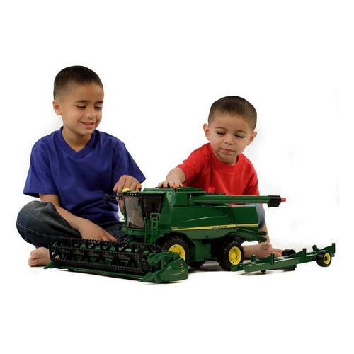 Bruder Toys John Deere T670i Combine Harvester - Primary Image