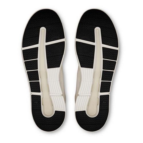 Men's On The Roger Spin Shoes - Primary Image