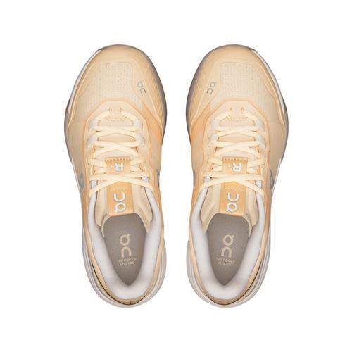 Women's On Rodger Advantage Pro Tennis Shoes - Primary Image