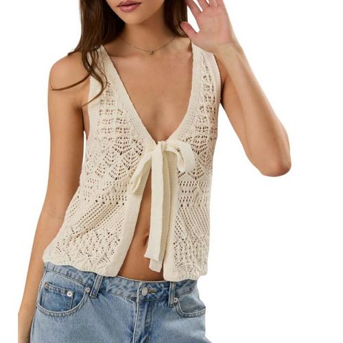 Women's Le Lis Crochet Knit Vest Tank Top - Primary Image