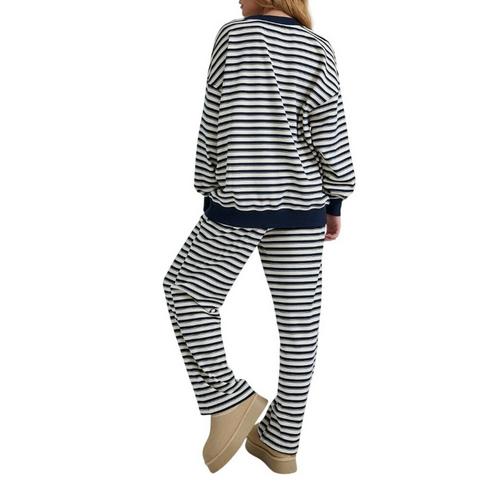 Women's Le Lis Stripe Lounge Pajama Set - Primary Image