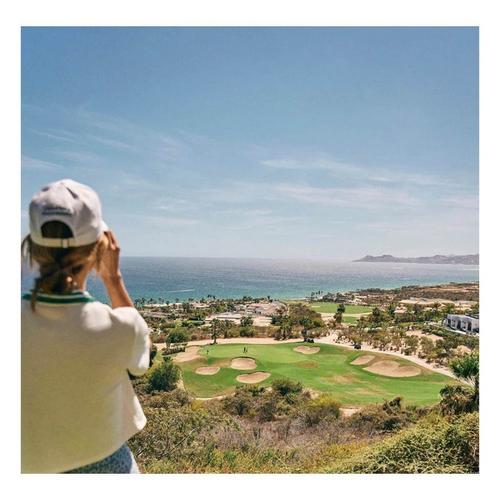 Pinned Golf Prism+ Golf Rangefinder - Primary Image