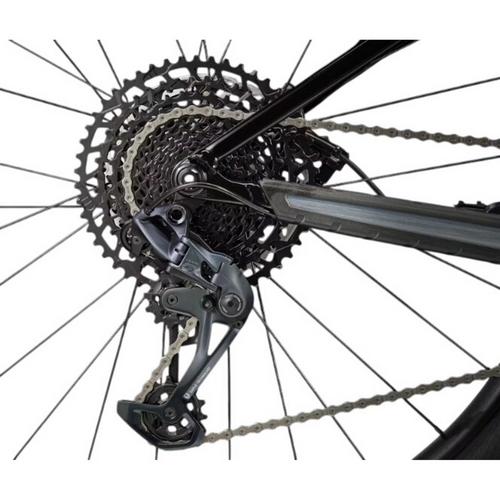 Trek 2023 Roscoe 8 Mountain Bike - Primary Image