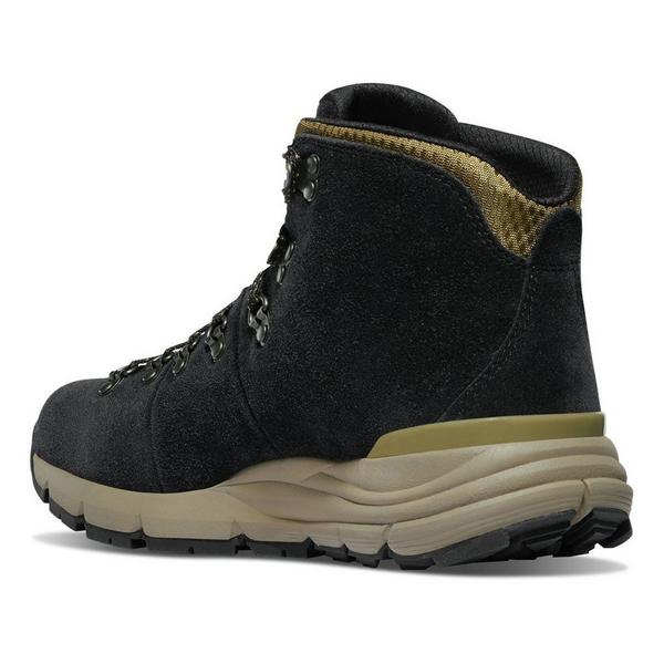Danner Men's  Mountain 600 Hiking Boots Outdoor