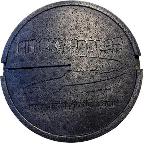 Finicky Fooler Hole Cover - Primary Image