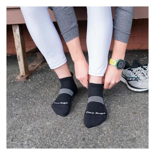 Men's Darn Tough Element Lightweight Tab Medium Cushion No Show Running Socks - Primary Image