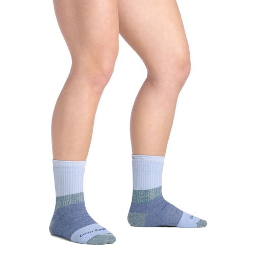 Kids' Darn Tough Hill Topper Heavyweight Medium Cushion Crew Hiking Socks - Primary Image