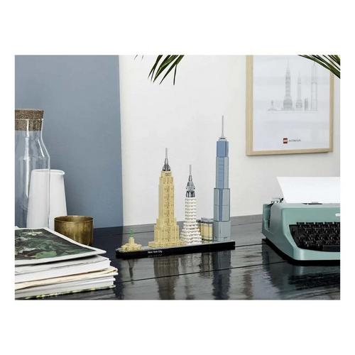 LEGO Architecture New York City 21028 Building Set - Primary Image