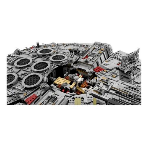 LEGO Star Wars Millennium Falcon 75192 Building Set - Primary Image
