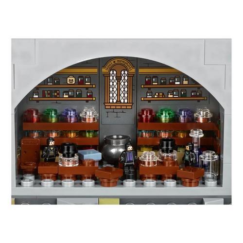 LEGO Harry Potter Hogwarts Castle 71043 Building Set - Primary Image