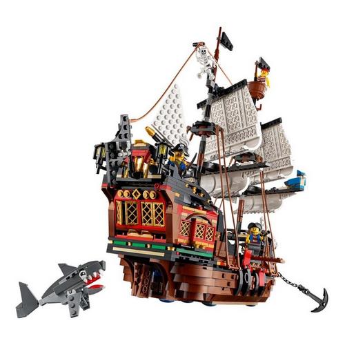 LEGO Creator 3in1 Pirate Ship 31109 Building Set - Primary Image