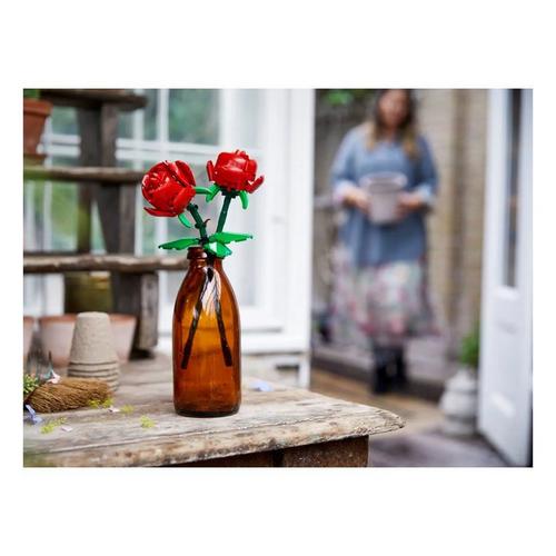 LEGO Botanical Roses 40460 Building Set - Primary Image