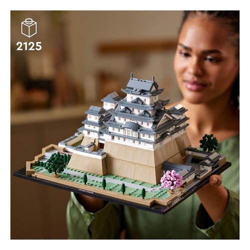 LEGO Architecture Himeji Castle 21060 Building Set - Primary Image