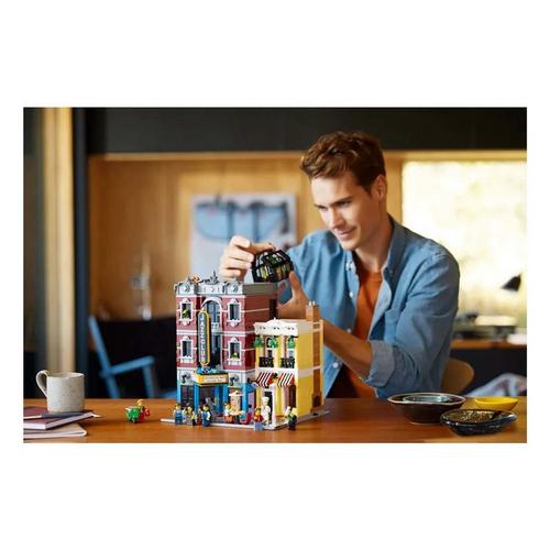 LEGO Icons Jazz Club 10312 Building Set - Primary Image