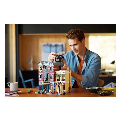 LEGO Icons Jazz Club 10312 Building Set - Primary Image