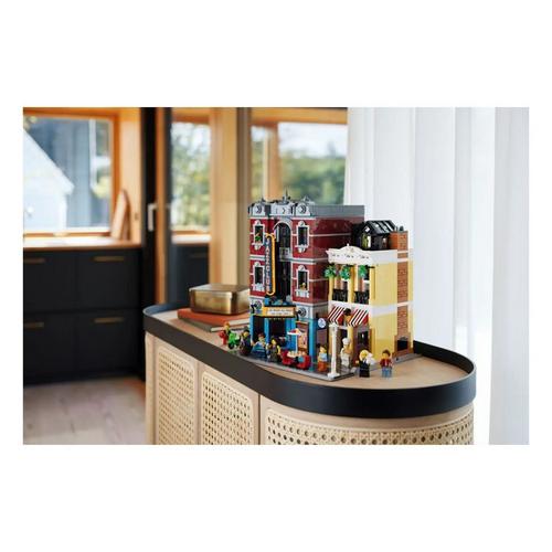 LEGO Icons Jazz Club 10312 Building Set - Primary Image