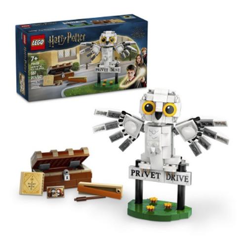 LEGO Harry Potter Hedwig at 4 Privet Drive 76425 Building Set - Primary Image