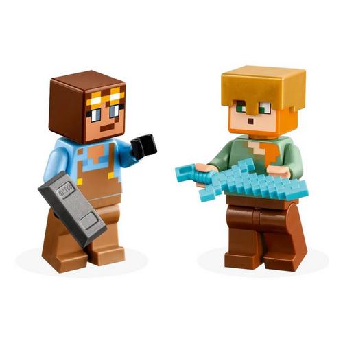 LEGO Minecraft The Armory 21252 Building Set - Primary Image