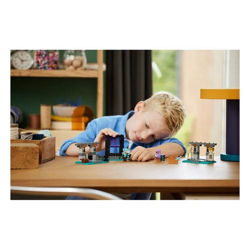 LEGO Minecraft The Armory 21252 Building Set - Primary Image
