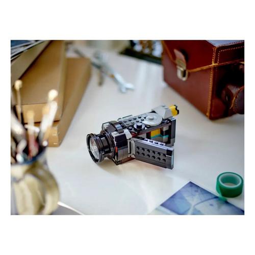 LEGO Creator 3in1 Retro Camera 31147 Building Set - Primary Image