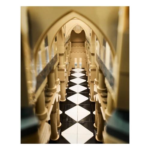 LEGO Architecture Notre-Dame de Paris 21061 Building Set - Primary Image