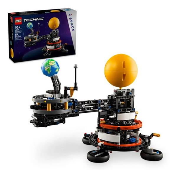 LEGO Technic Planet Earth and Moon in Orbit