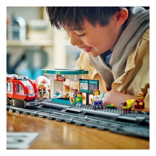 LEGO City Downtown Streetcar and Station Toy Train Set 60423 - Primary Image