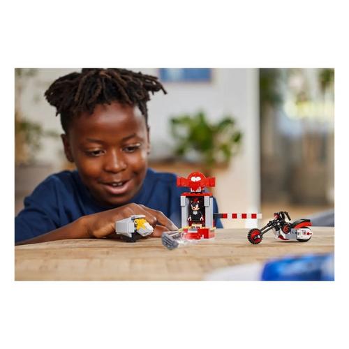 LEGO Sonic Shadow the Hedgshog Escape 76995 Building Set - Primary Image