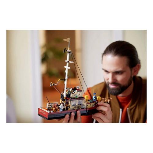 LEGO Ideas Jaws 21350 Building Set - Primary Image