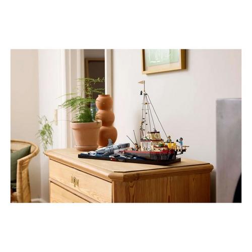 LEGO Ideas Jaws 21350 Building Set - Primary Image