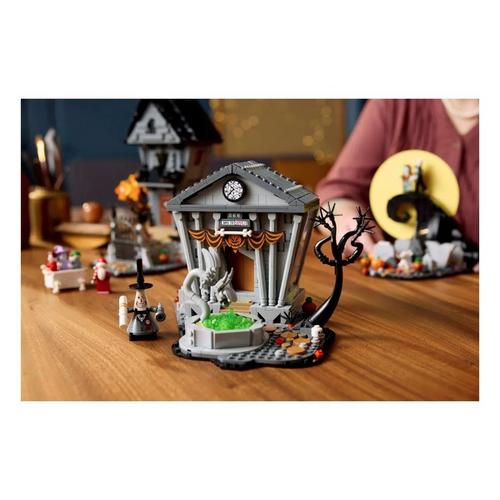 LEGO Ideas Tim Burton's The Nightmare Before Christmas 21351 Building Set - Primary Image