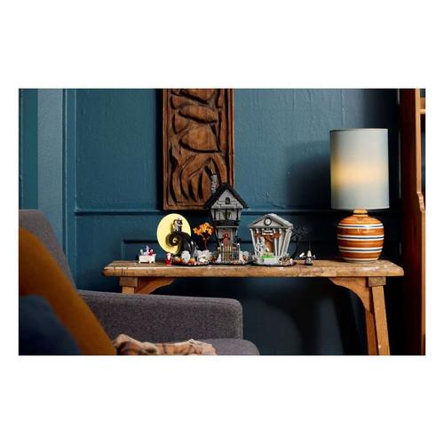 LEGO Ideas Tim Burton's The Nightmare Before Christmas 21351 Building Set - Primary Image