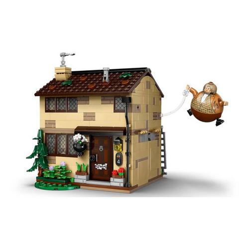 LEGO Harry Potter Privet Drive Aunt Marge's Visit 76451 Building Set - Primary Image